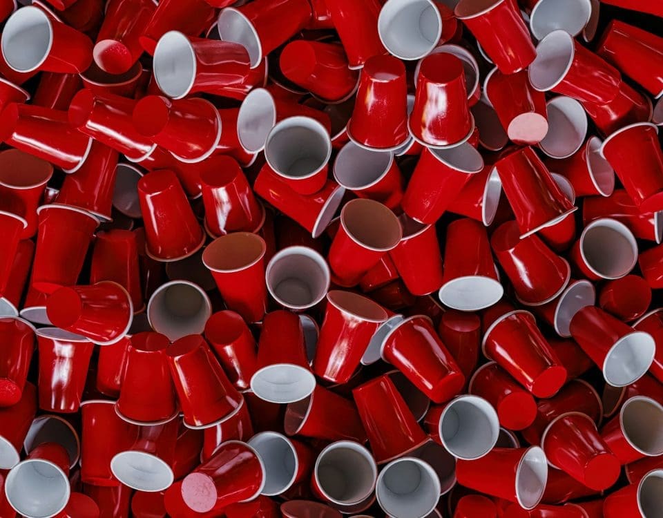 Nieuwe regels voor single use plastics: ga voor herbruikbare mokken